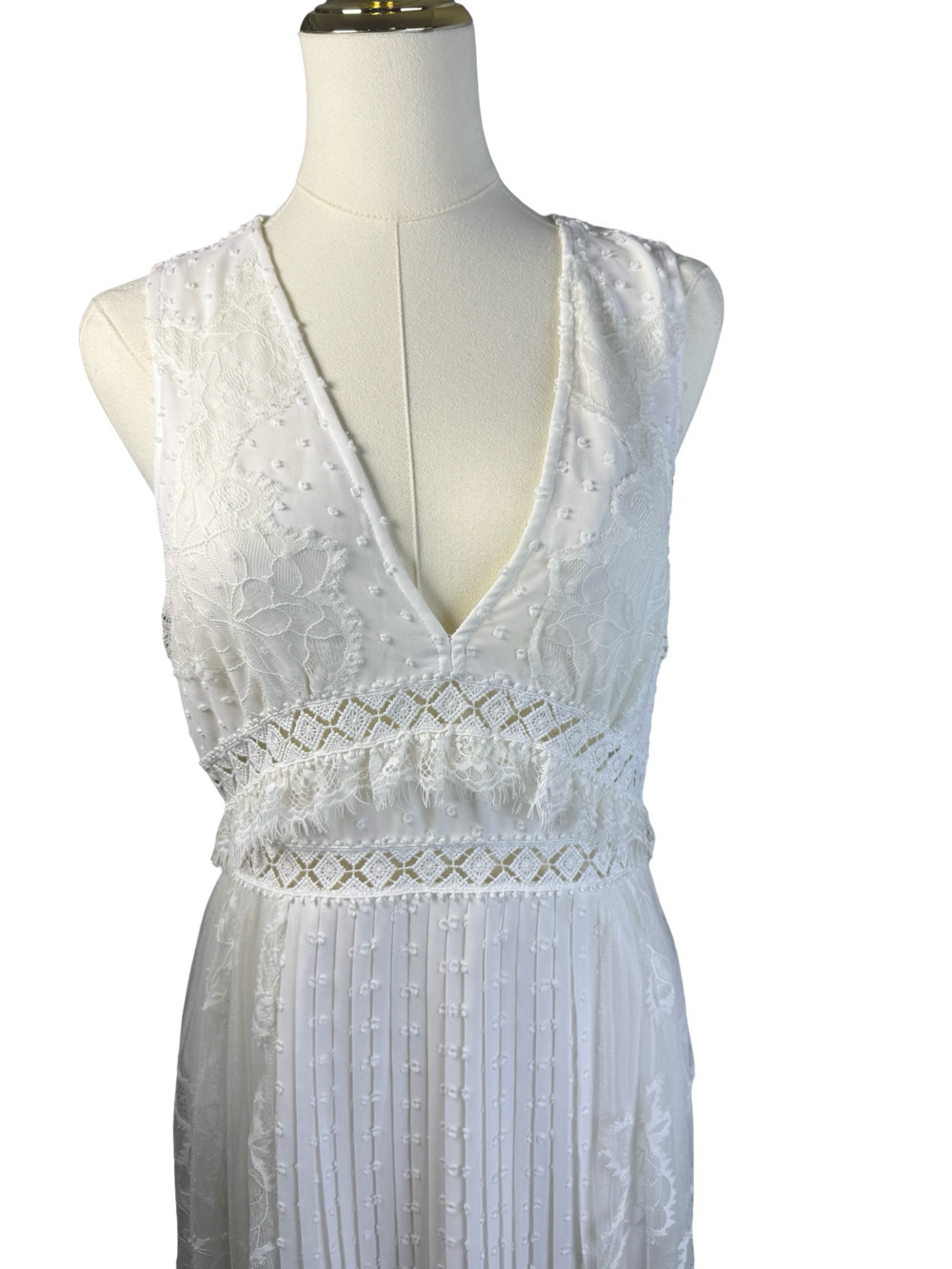Foxiedox Babette Sleeveless Lace Insert Pleated Mini Dress - Picture 5 of 10